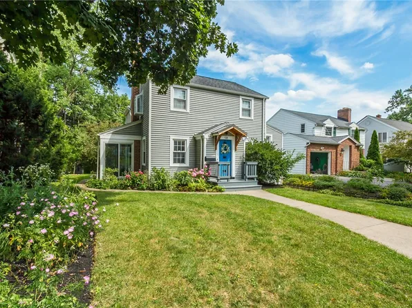 58 Azalea Rd, Rochester, NY 14620