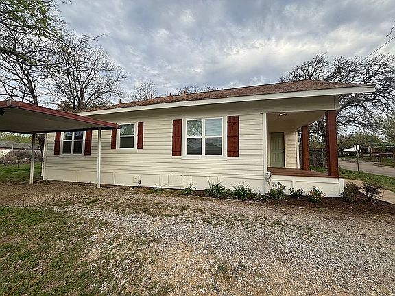 4th image of 540 Alexander Rd