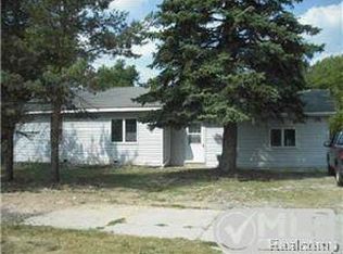 945 E Walton Blvd, Pontiac, MI 48340