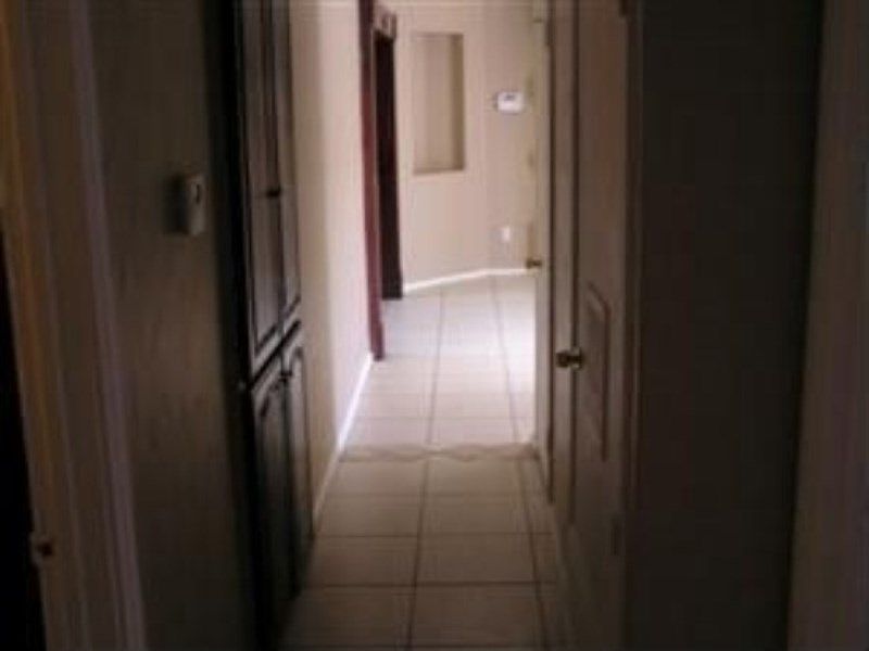 2nd image of 5546 W McDowell Rd