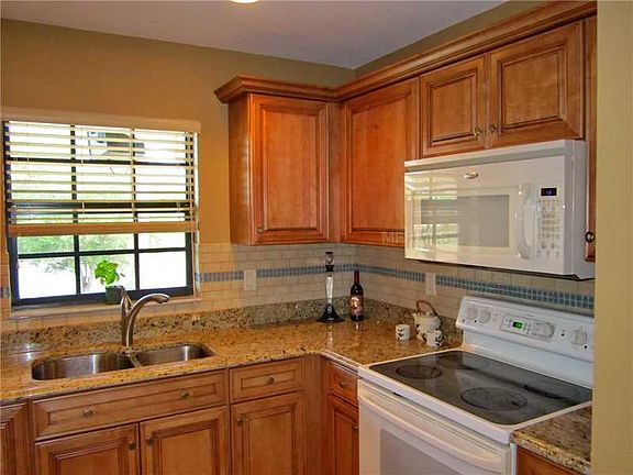 5th image of 150 Marina Isles Pkwy Unit 508