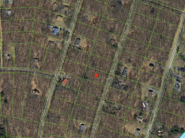 Vw Dr Lot 827, Greentown, PA 18426