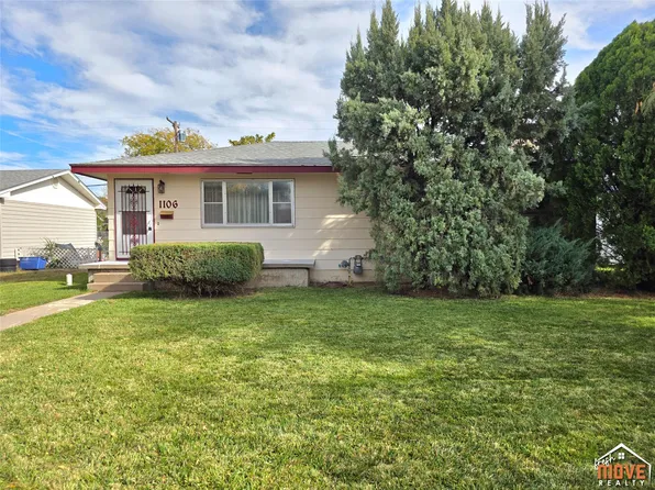 1106 Pearl St, Garden City, KS 67846