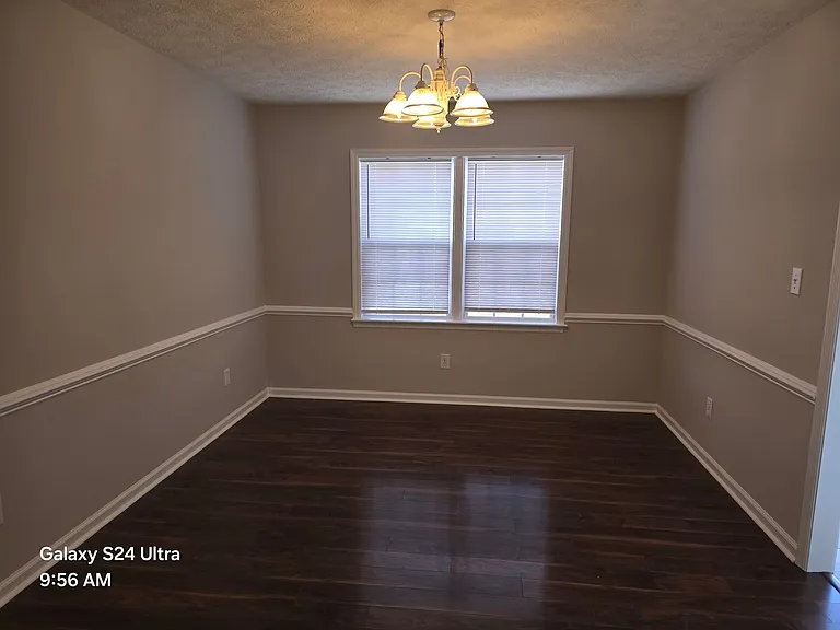 317 Foxhall Rd — Photo 6