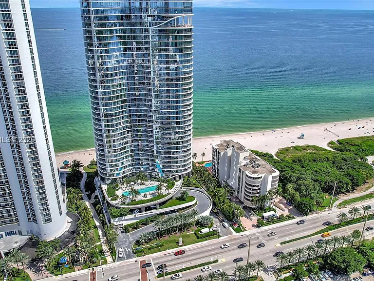 15701 Collins Ave #3804 — Photo 33