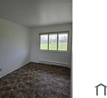 7740 Hazelcrest Dr — Photo 9