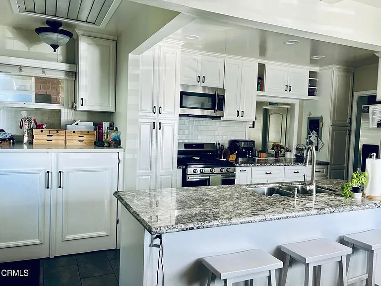 112 Maria Ln — Photo 15