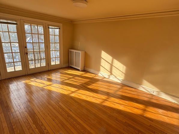 Greenwood Terrace | 169 Greenwood Ave, Jenkintown, PA