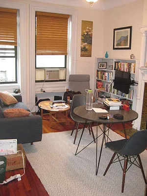 Rented by Magnone Real Estate | media 26