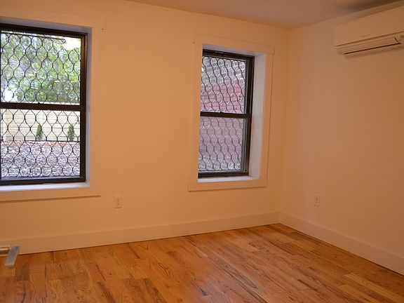 4th image of 207 Mac Donough St #1