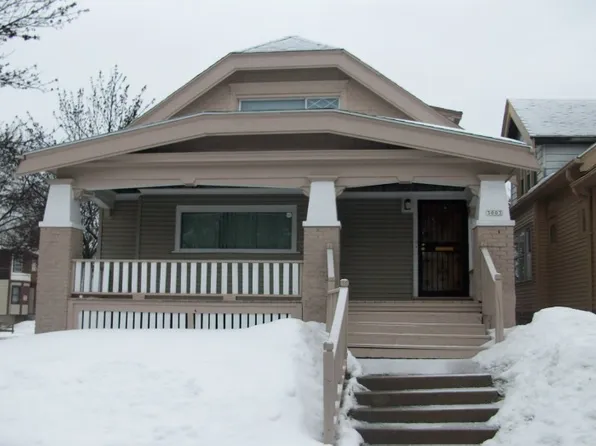 3003 N 29th St, Milwaukee, WI 53210