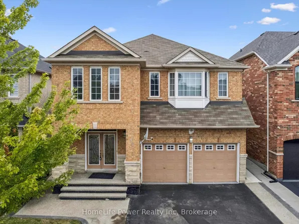 15 Lucky Ln, Brampton, ON L6R 3M3