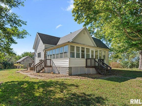 3rd image of 8180 Clarksville Rd