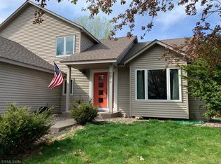 9846 82nd St S, Cottage Grove, MN 55016