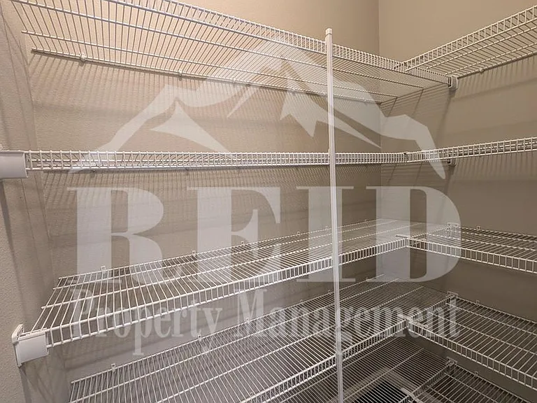 3887 Portside Dr — Photo 13