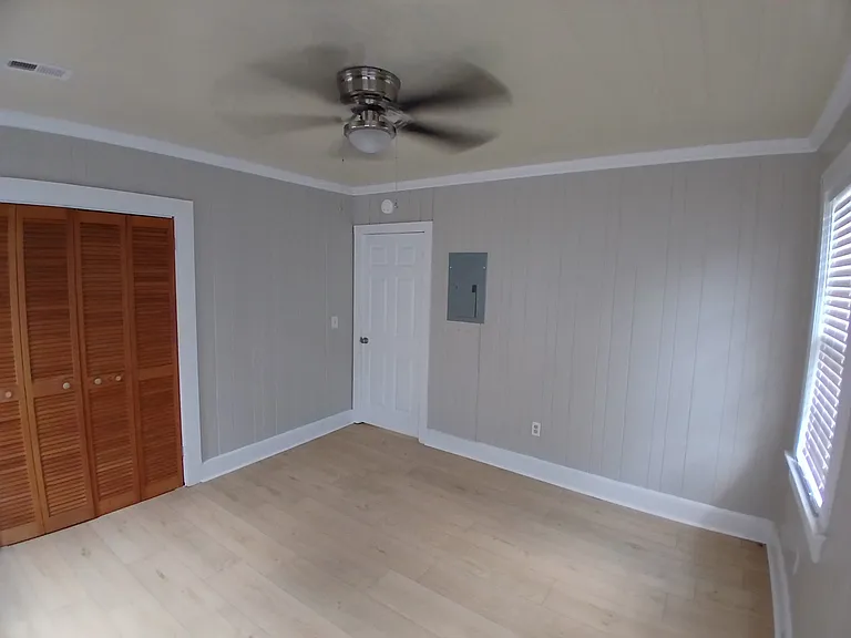 15 Morgan Ave — Photo 16