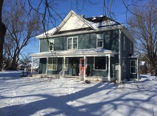 301 Shady Ave N, Vermillion, MN 55085