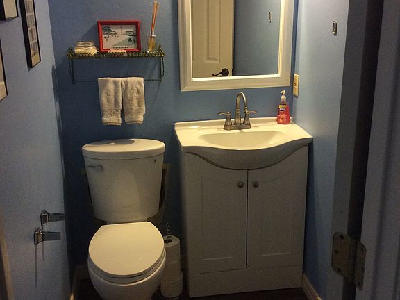 3rd image of 2229 E Lensfield Pl