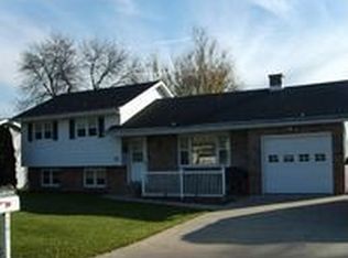 201 E Klubertanz Dr, Sun Prairie, WI 53590