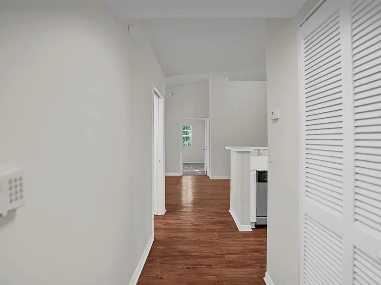 Devonaire HC LLC — Photo 50