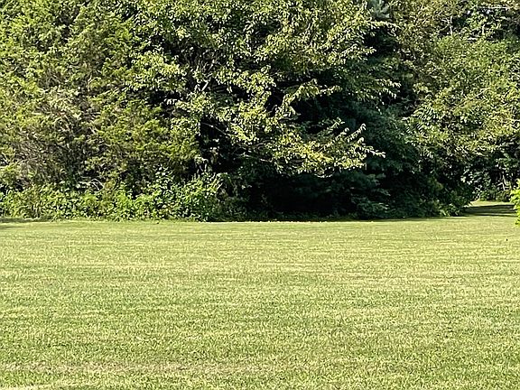 3rd image of 3636 N Old Us Highway 421