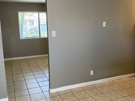 Front entry/Kitchen