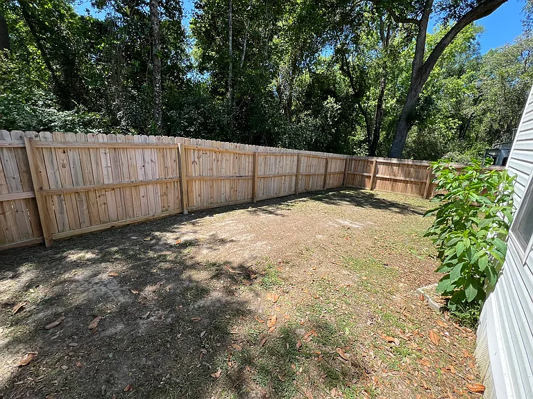 201 Rocky Ave — Photo 42
