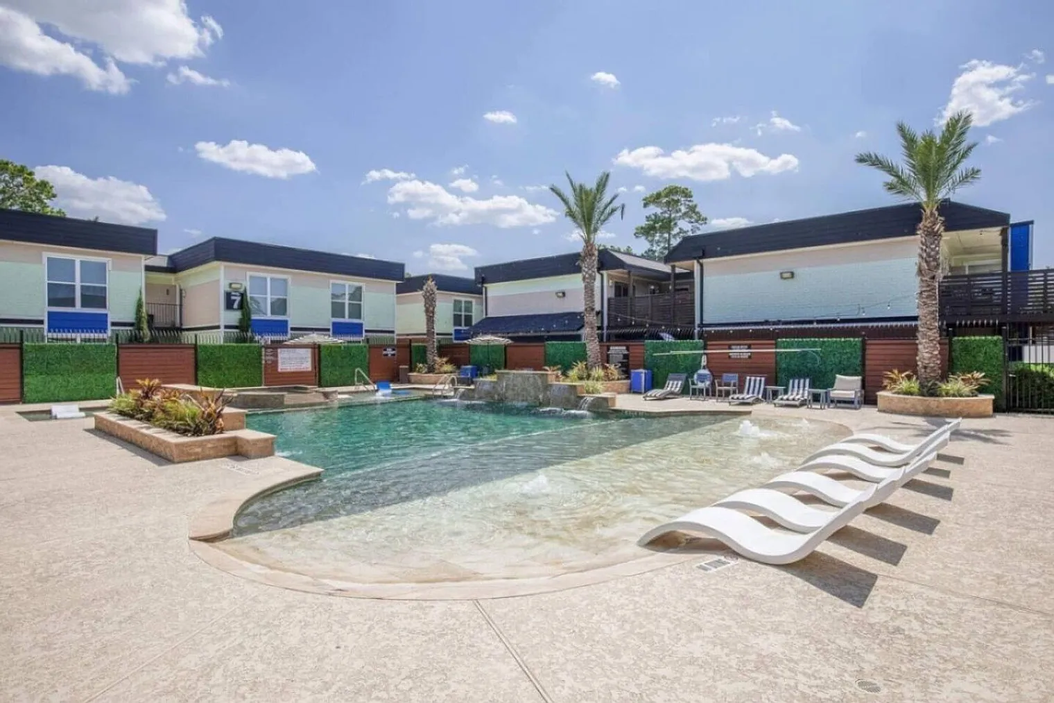 1 bed, 1.0 bath, 656 sqft, $2,519 — Photo 3