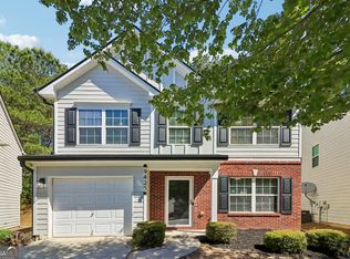 9425 Lakeview Rd, Union City, GA 30291