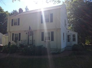 8 Vfw Pkwy, West Roxbury, MA 02132