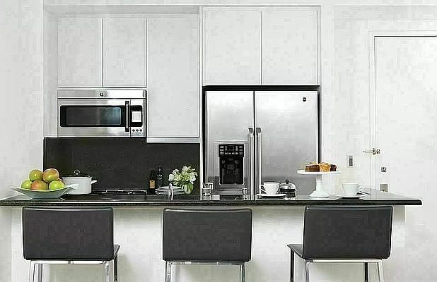 1st image of 330 E 75th St #30D