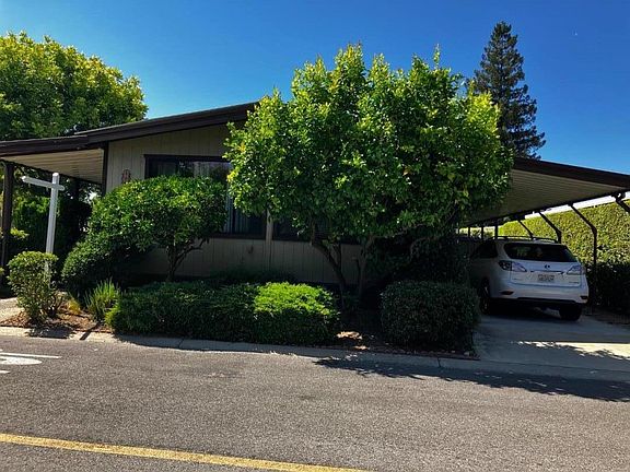 3rd image of 19 Quail Hollow Dr Unit 19