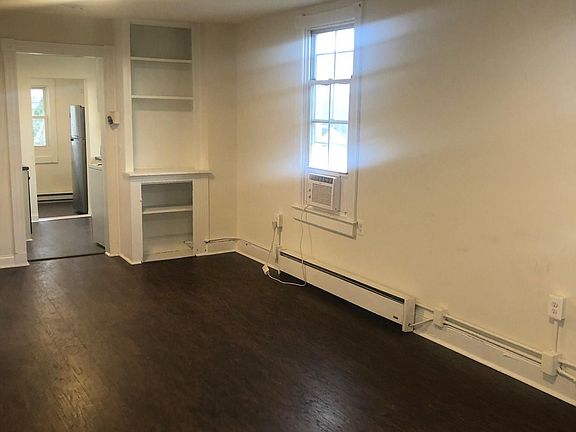 2nd image of 6 N Maryland Ave #201