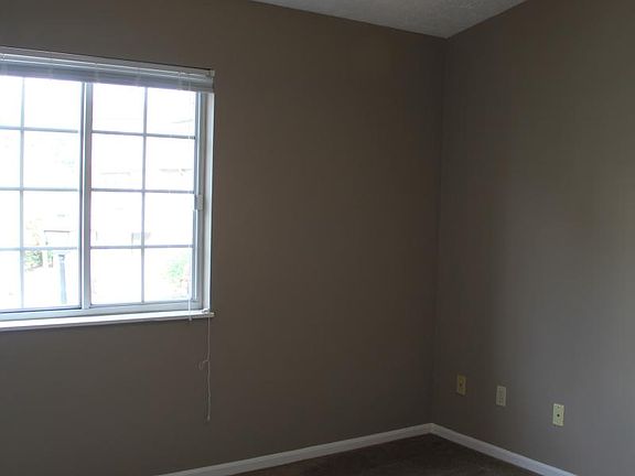 2nd image of 361 Village Pointe Dr APT B