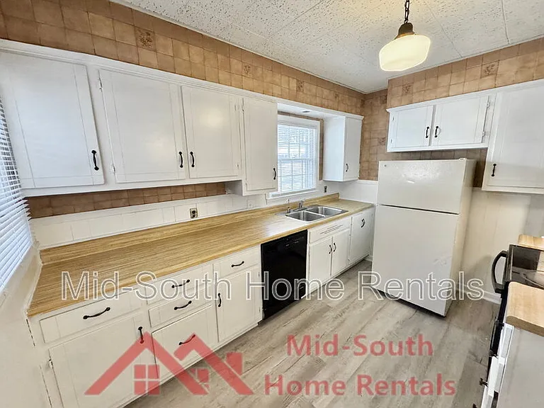 135 Greer St — Photo 10