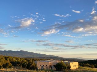 45 Los Pecos Loop, Tijeras, NM 87059