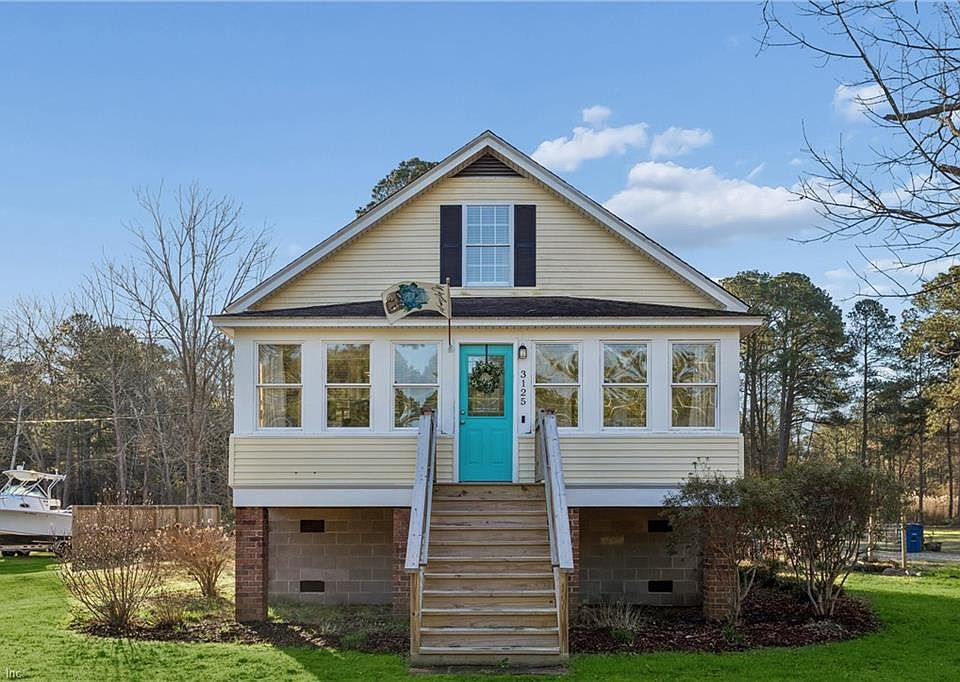 1st image of 3125 Browns Bay Rd