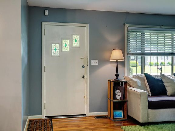 4th image of 865 Wayland Ct SE