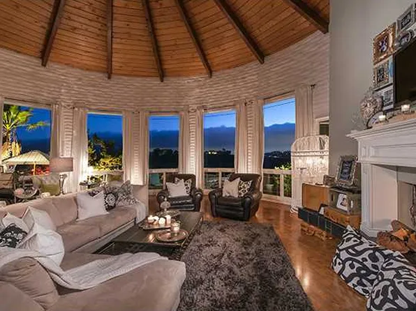 11185 New Morning Rd, La Mesa, CA 91941