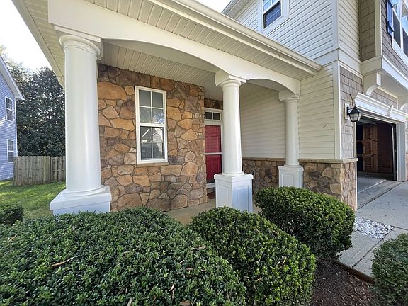 2nd image of 152 Solheim Ln