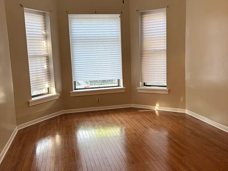 3719 W Lexington St #1 — Photo 4