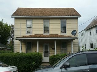 212 W Shirley St, Mount Union, PA 17066