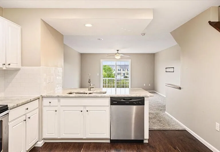 7208 Billy Goat Dr #NEW ALBANY — Photo 11
