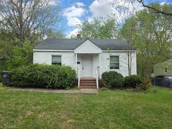 1908 Whitsett St, Burlington, NC 27215