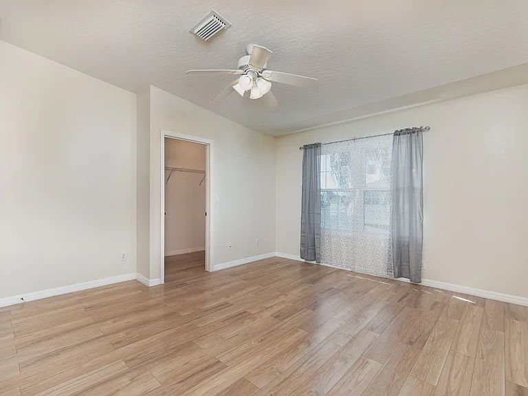 56 Calcutta Ct #56 — Photo 14