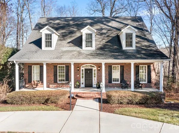 214 Lytham Ln, Stanley, NC 28164