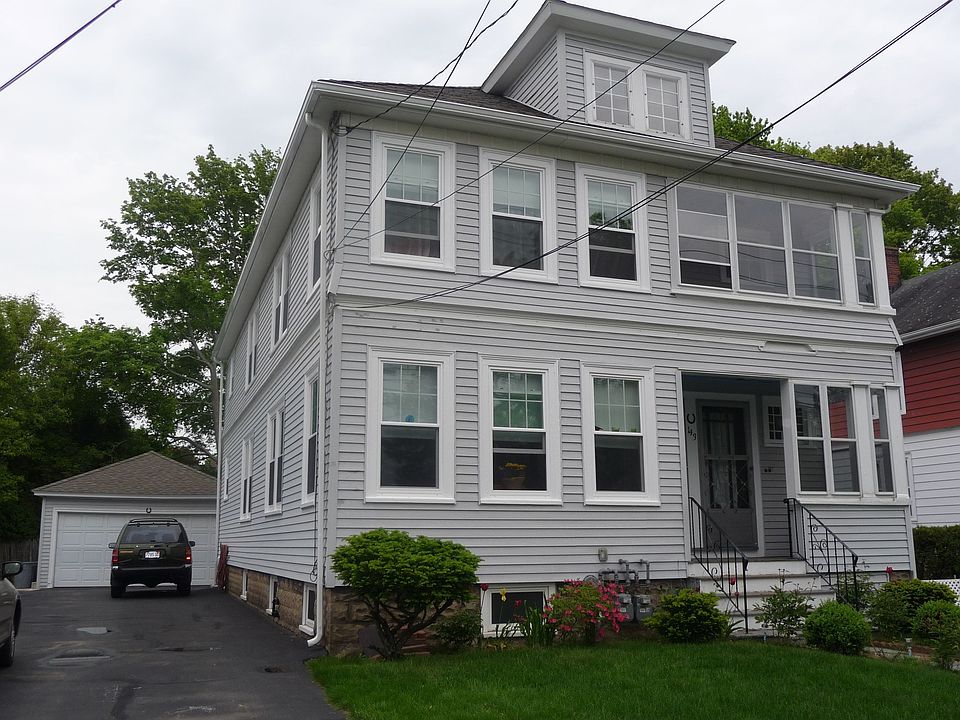 2nd image of 143 McKay St #2