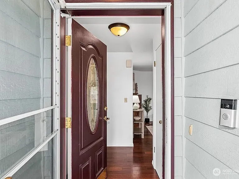 444 Marine View Pl — Photo 4