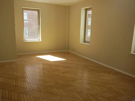 Rented by Keller Williams NYC | media 21