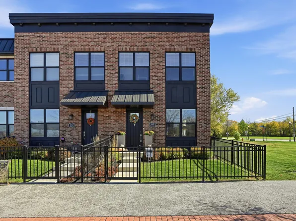 310 N Indiana Ave, Crown Point, IN 46307